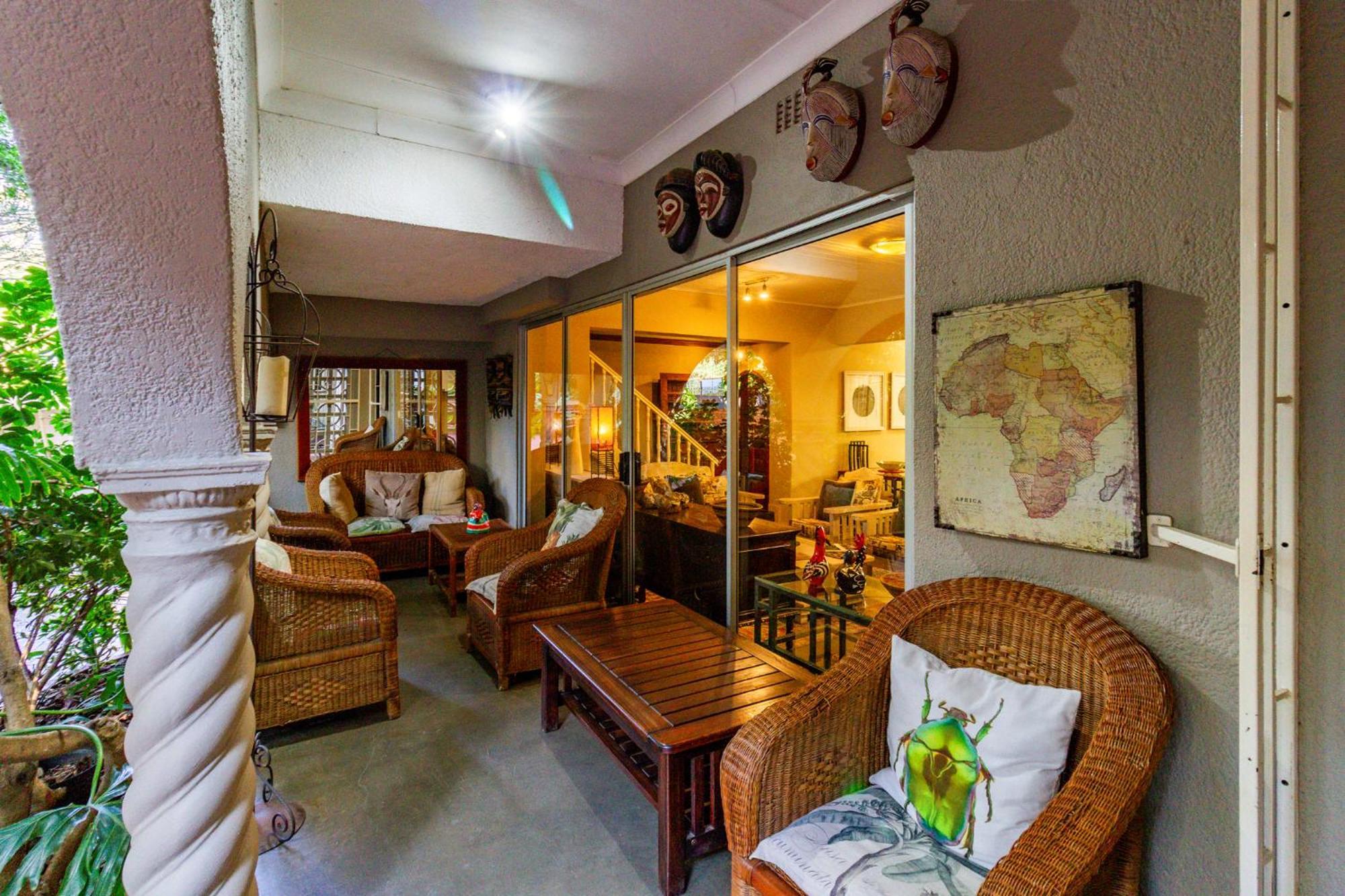 Pumleni Guesthouse Hartbeespoort Exterior foto