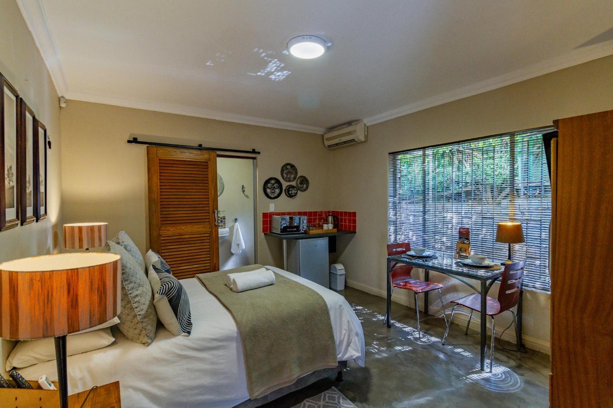 Pumleni Guesthouse Hartbeespoort Exterior foto