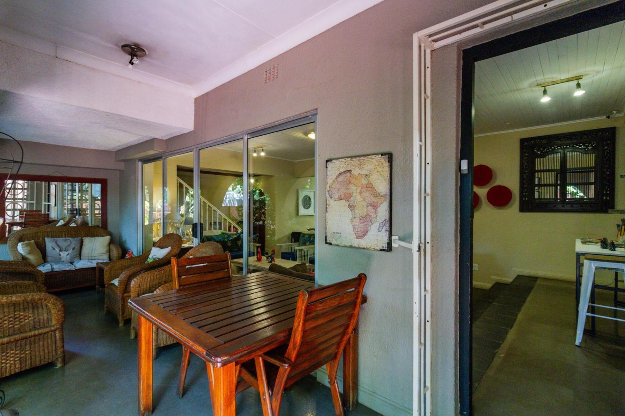 Pumleni Guesthouse Hartbeespoort Exterior foto