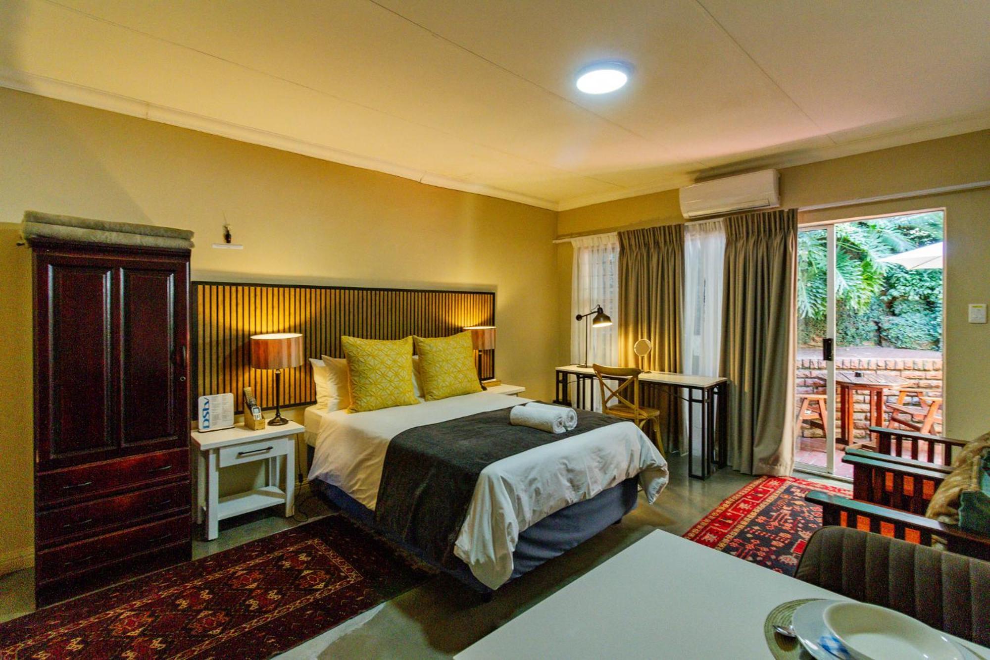 Pumleni Guesthouse Hartbeespoort Exterior foto