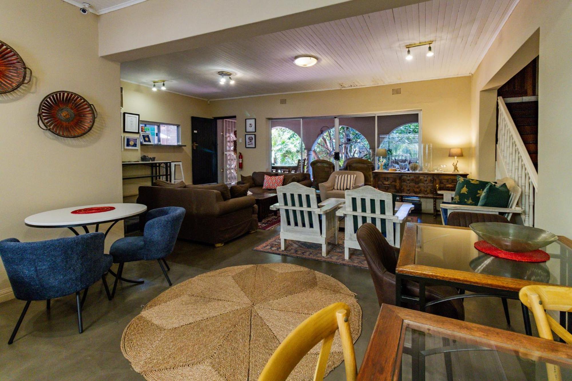 Pumleni Guesthouse Hartbeespoort Exterior foto