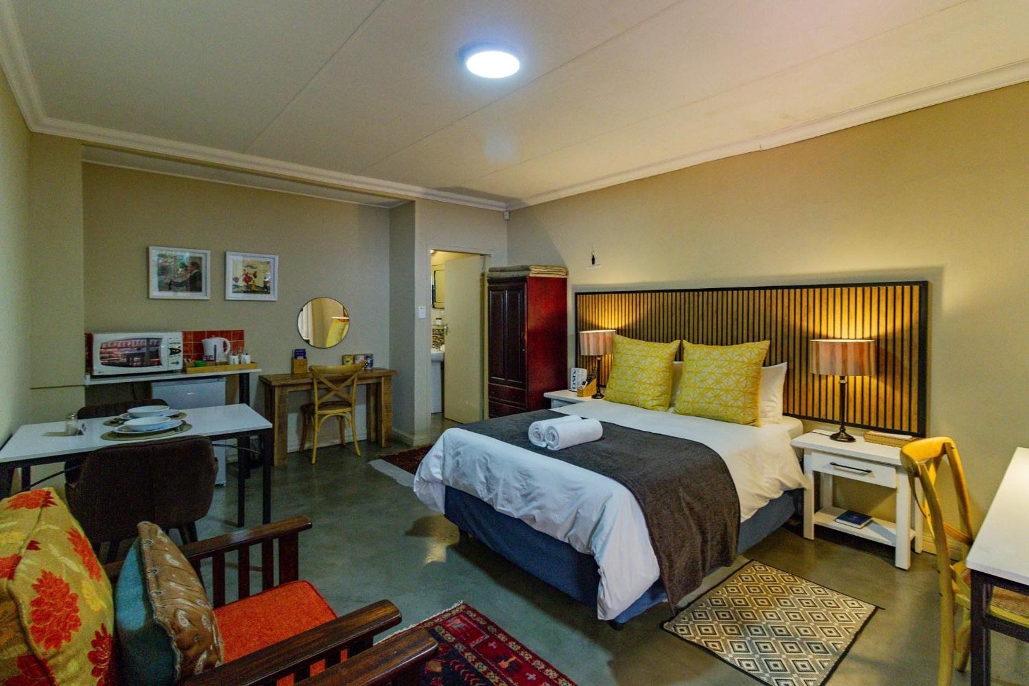Pumleni Guesthouse Hartbeespoort Exterior foto